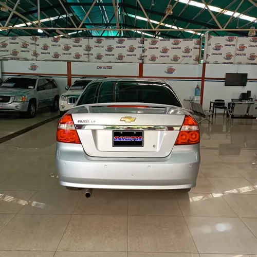 Chevrolet Aveo LT 2013 Plateado Caracas