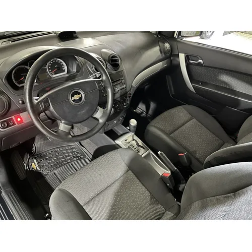 Chevrolet Aveo LT 2013 Gris Caracas