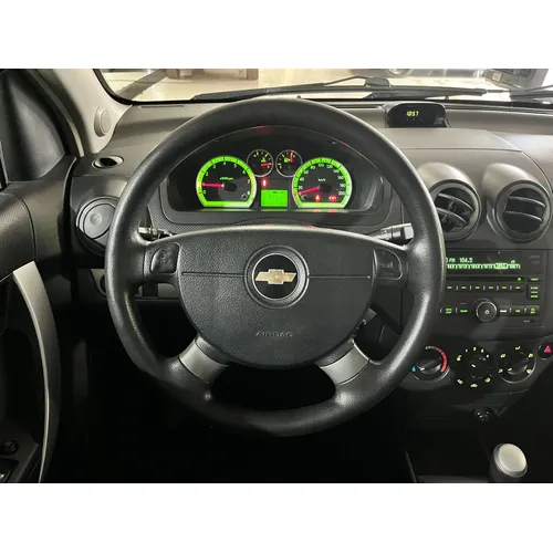 Chevrolet Aveo LT 2013 Gris Caracas