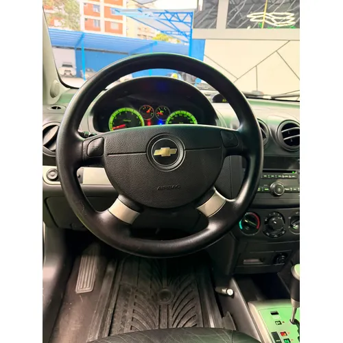 Chevrolet Aveo LT 2013 Negro Caracas