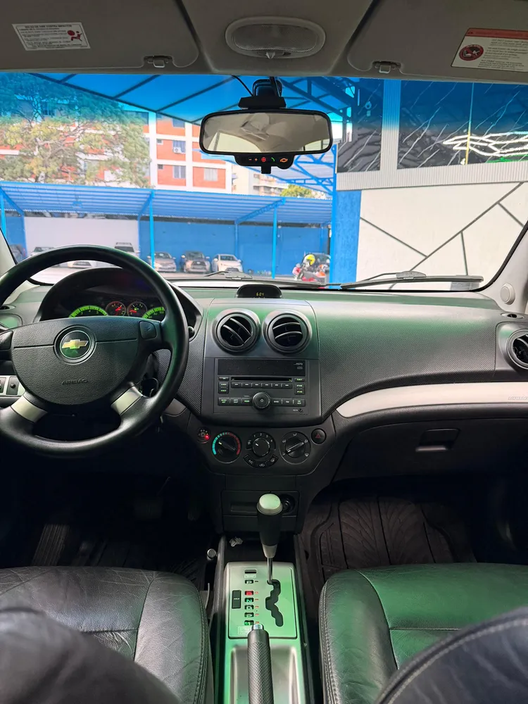 Chevrolet Aveo LT 2013 Negro Caracas