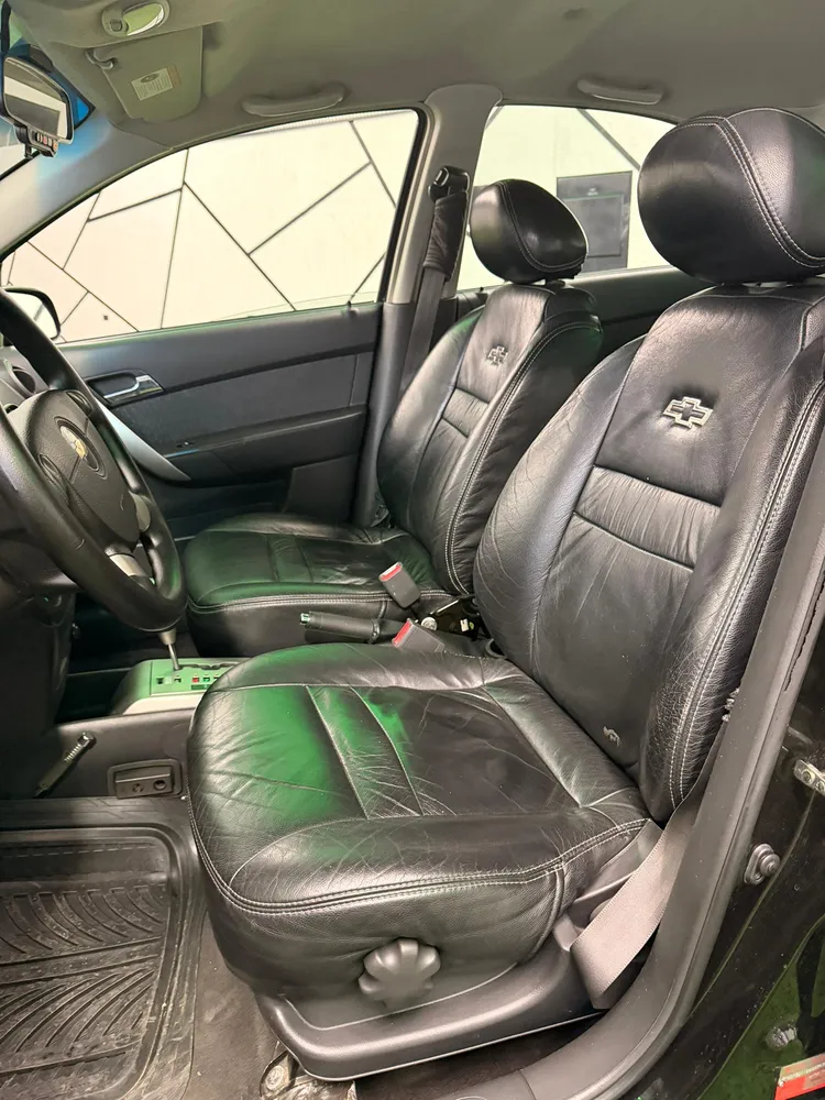 Chevrolet Aveo LT 2013 Negro Caracas