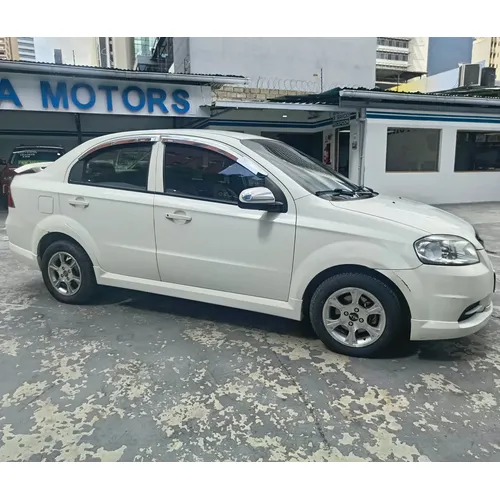 Chevrolet Aveo LT 2011 Blanco Caracas