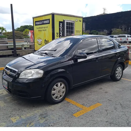 Chevrolet Aveo LT 2011 Negro Caracas