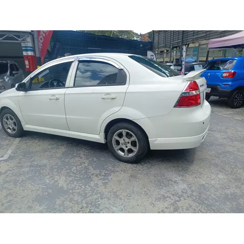 Chevrolet Aveo LT 2011 Blanco Caracas