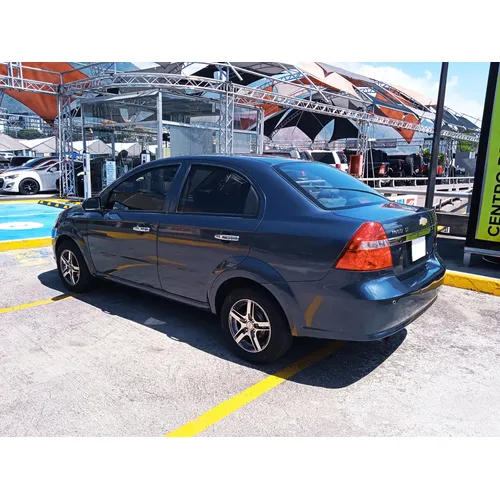 Chevrolet Aveo LT 2013 Gris Caracas
