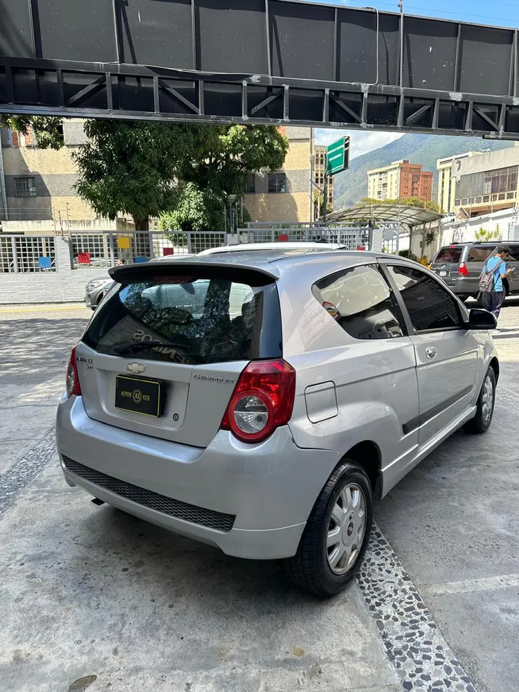 Chevrolet Aveo Speed 2011 Plateado Caracas