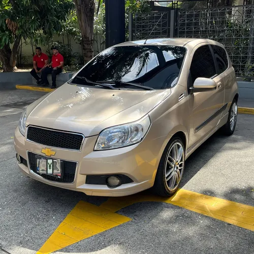 Chevrolet Aveo Speed 2012 Dorado Caracas