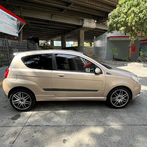 Chevrolet Aveo Speed 2012 Dorado Caracas