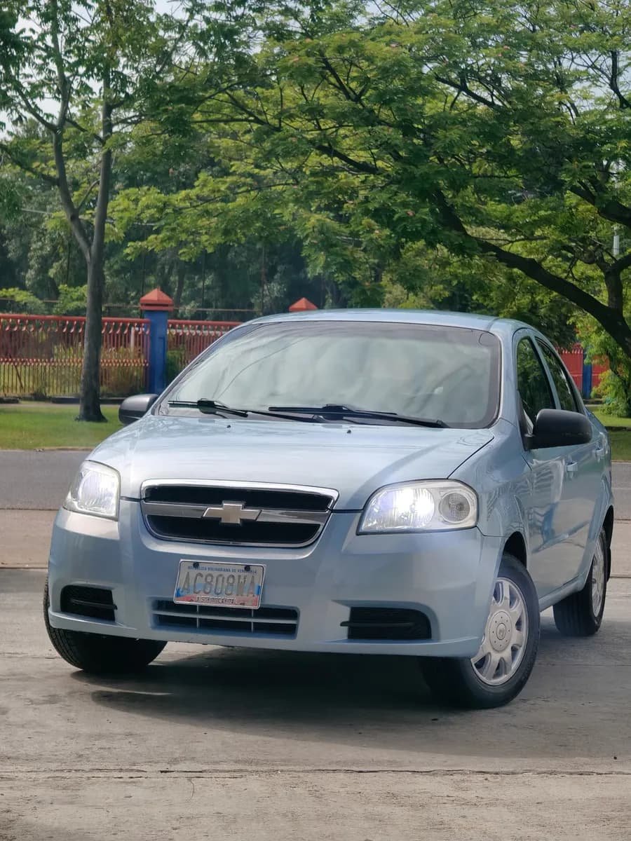 Chevrolet Aveo automático 2011 Azul