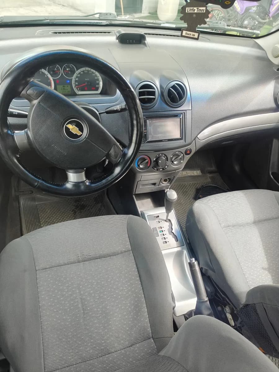 Chevrolet Aveo automático 2011 Azul
