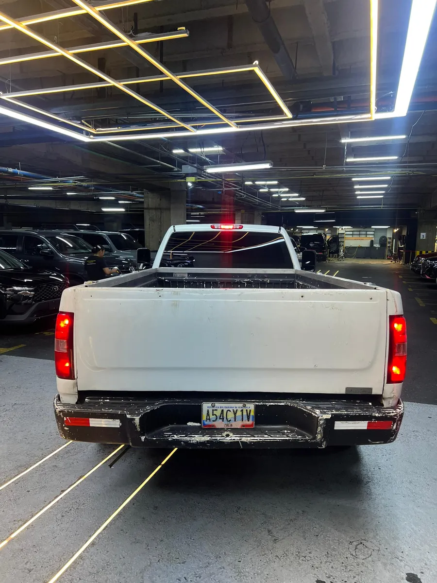 Chevrolet C3500 2015 Blanco Caracas