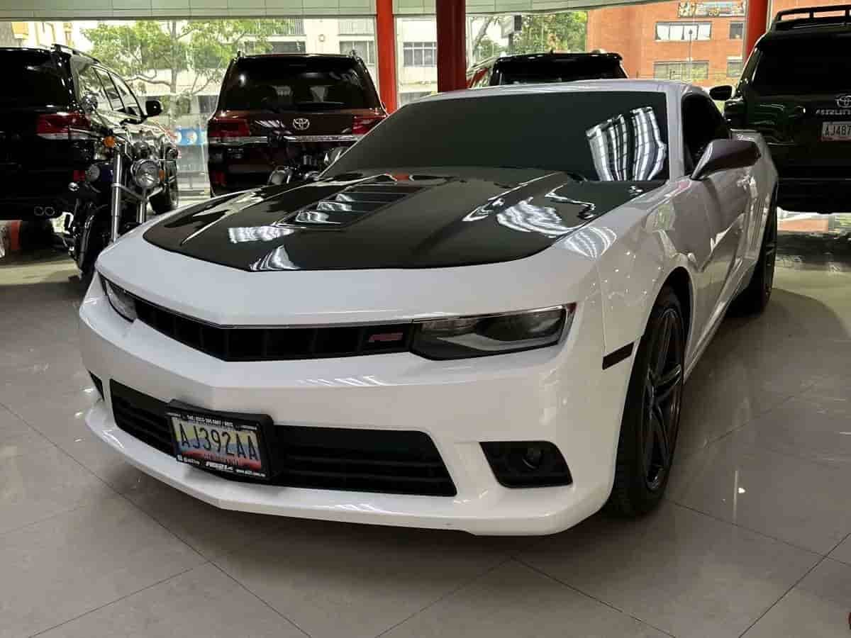 Chevrolet Camaro automático 2015 Blanco