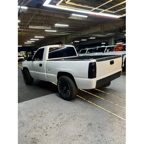Chevrolet Cheyenne 2003 Blanco Caracas