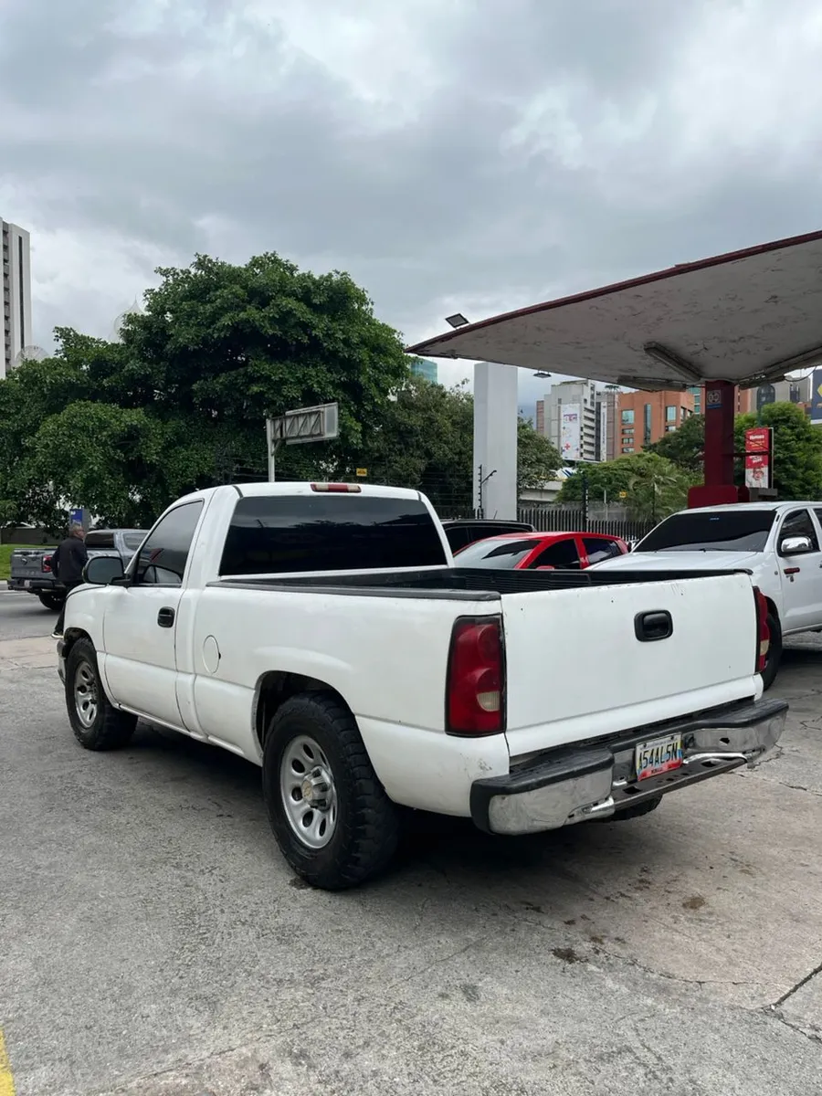 Chevrolet Cheyenne 2007 Blanco Caracas