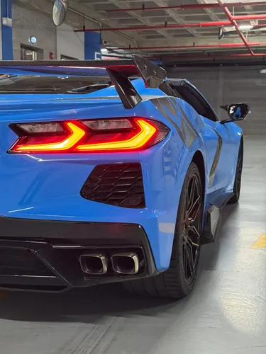 Chevrolet Corvette C8 2024 Azul Caracas