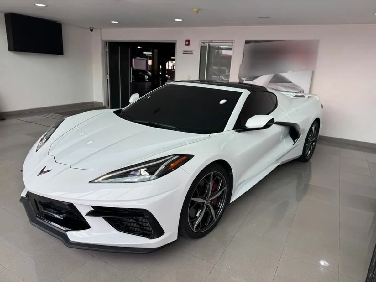 Chevrolet Corvette Stingray 2023 Blanco