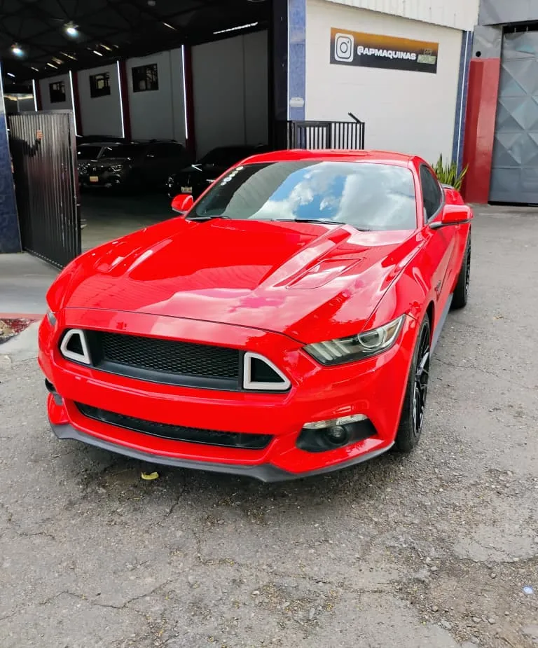 Ford Mustang GT 2015 Naranja Maracay