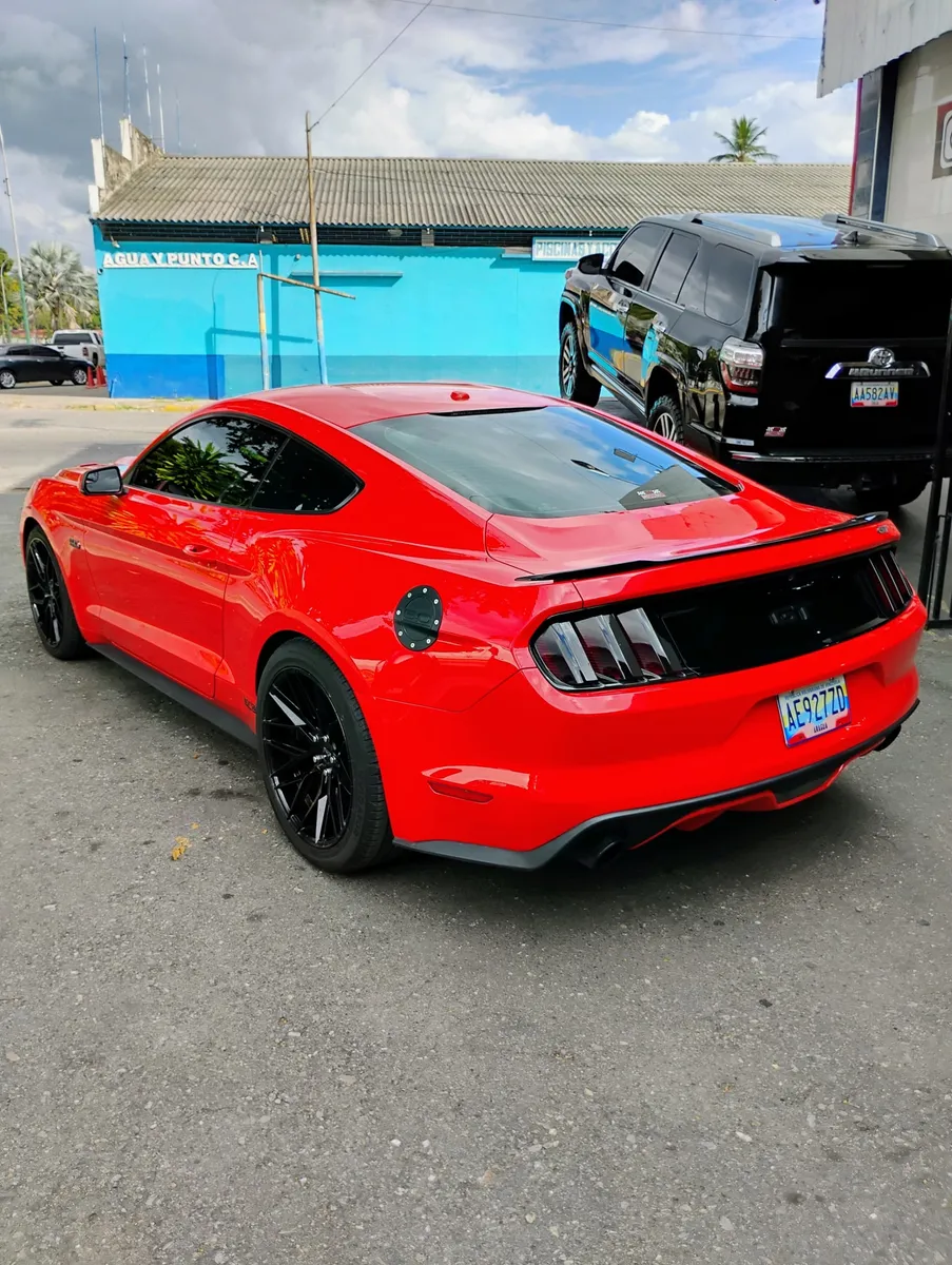 Ford Mustang GT 2015 Naranja Maracay