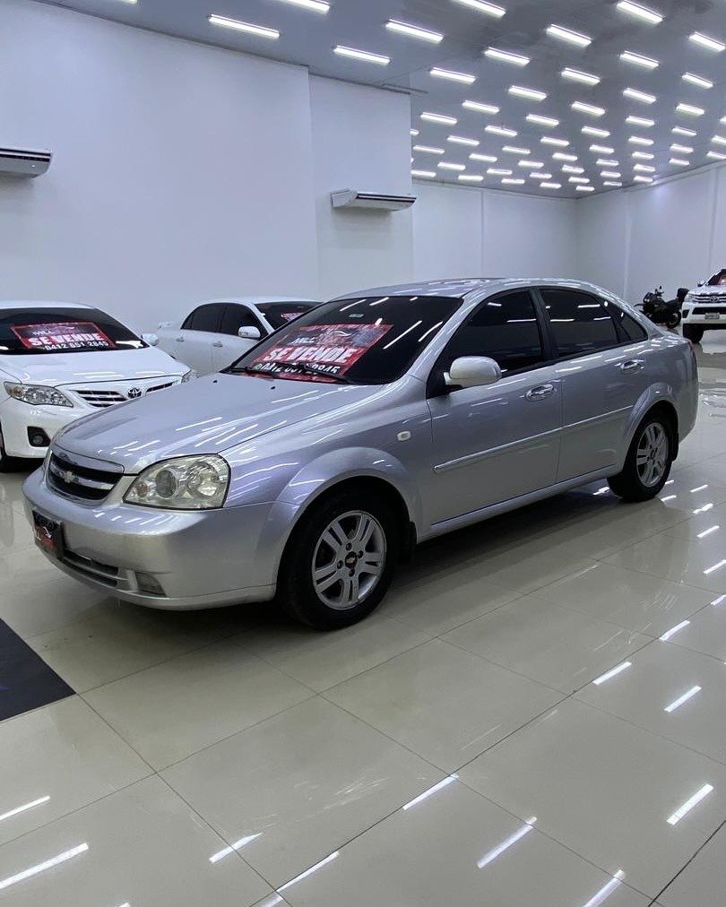 Chevrolet Optra 2008 Plata