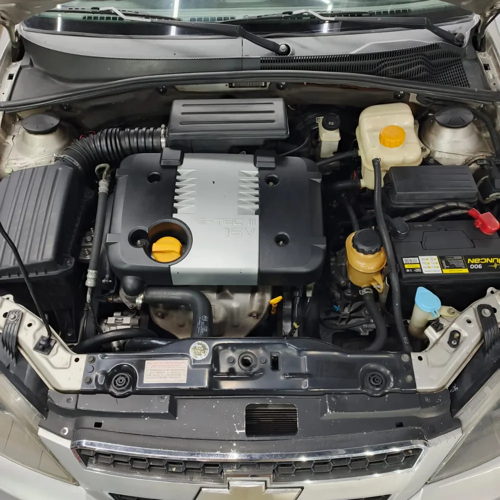Chevrolet Optra Advance 2010 Plateado Caracas
