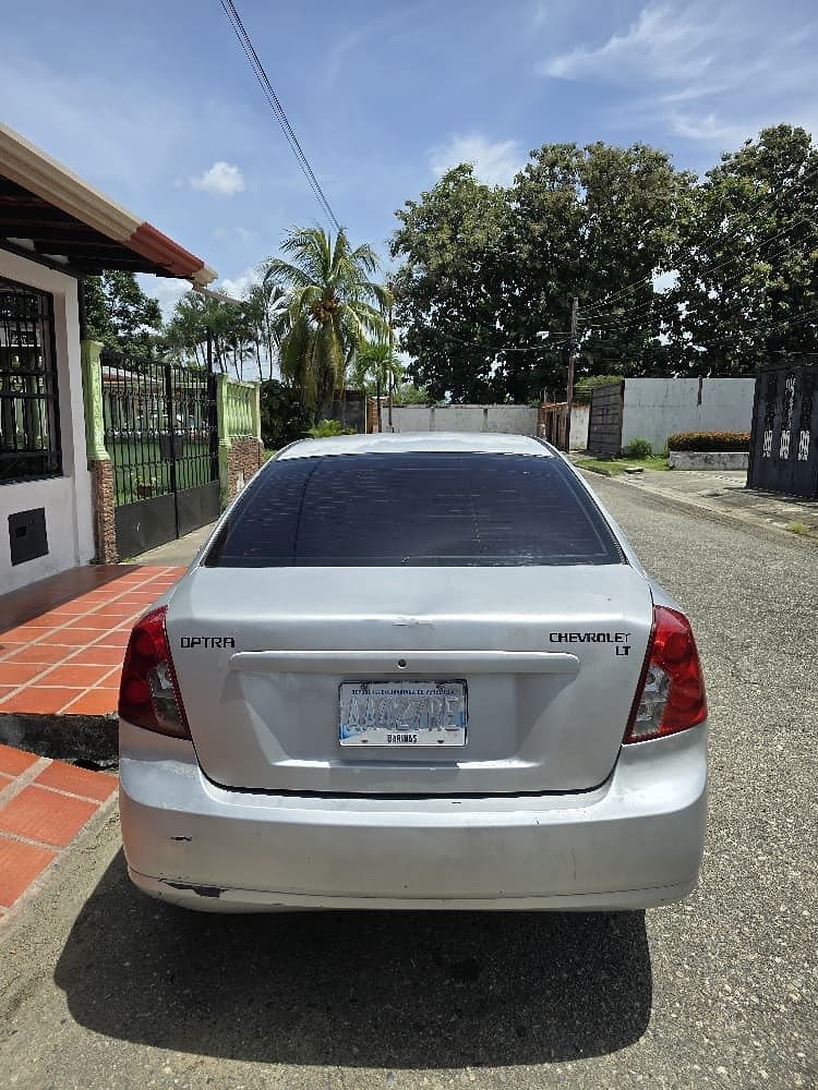 Chevrolet Optra Design 2007 Plateado