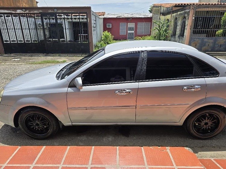 Chevrolet Optra Design 2007 Plateado