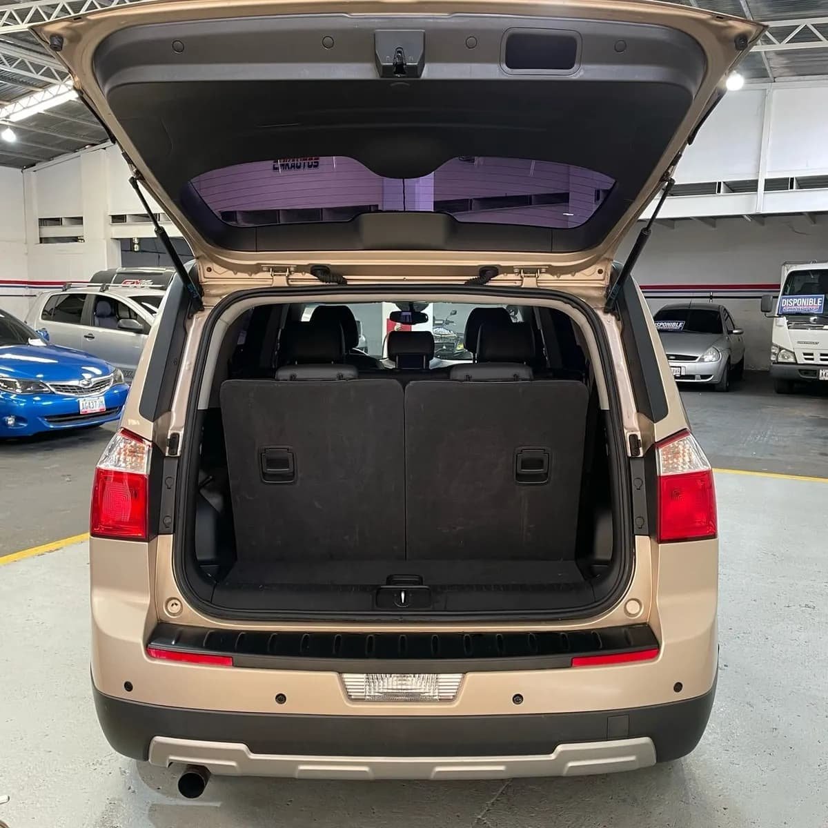 Chevrolet Orlando 2012 Automática 4x2 Dorado