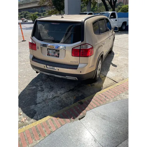 Chevrolet Orlando 2013 Beige Caracas