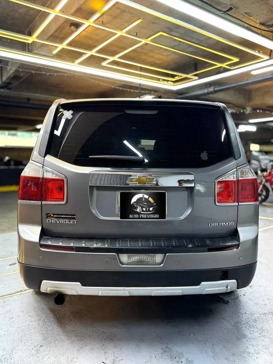 Chevrolet Orlando 2014 Gris Caracas