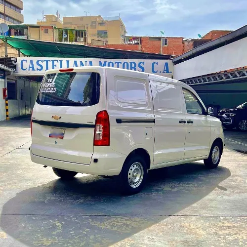 Chevrolet Panel N400 2023 Blanco Caracas