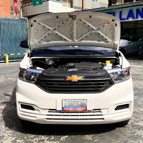 Chevrolet 2023 Blanco Caracas