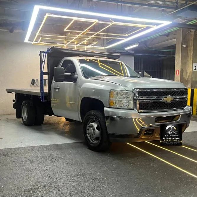 Chevrolet 3500 HD 2011 Plateado Caracas