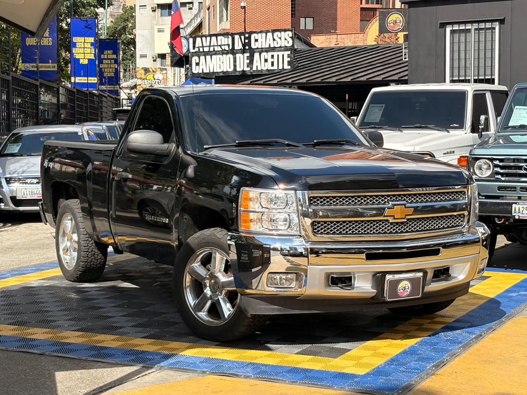 Chevrolet Silverado 2015 Negro Caracas
