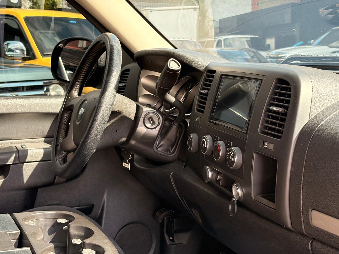 Chevrolet Silverado 2015 Negro Caracas