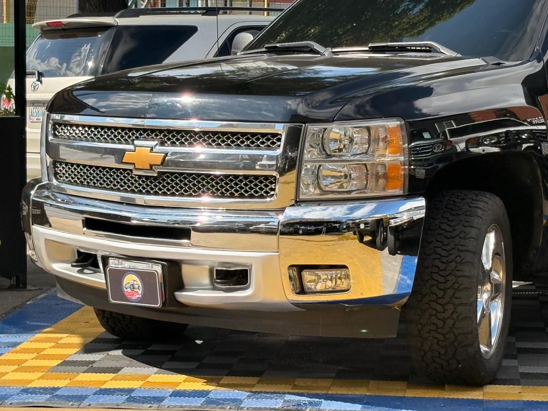 Chevrolet Silverado 2015 Negro Caracas