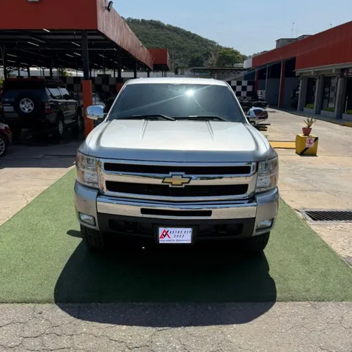 Chevrolet Silverado LT 2011 Gris Lechería