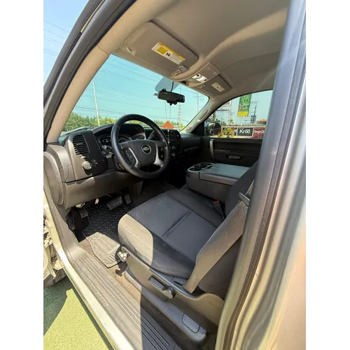 Chevrolet Silverado LT 2011 Gris Lechería