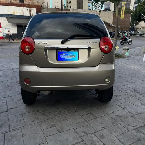 Chevrolet Spark 2011 Beige Caracas