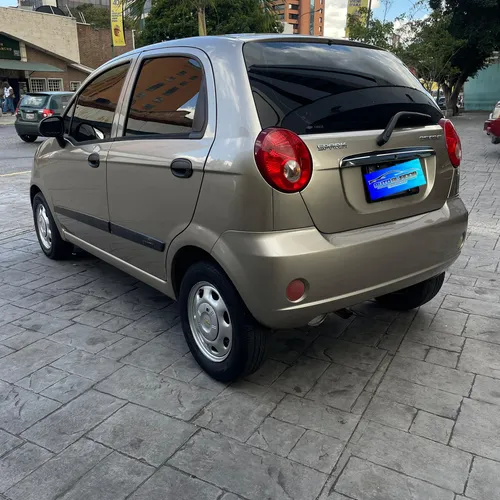 Chevrolet Spark 2011 Beige Caracas