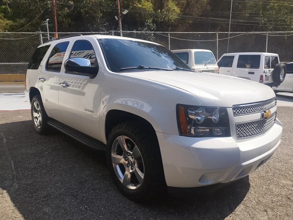 Chevrolet Tahoe Ltz 4x4 Automática 2013 Blanco