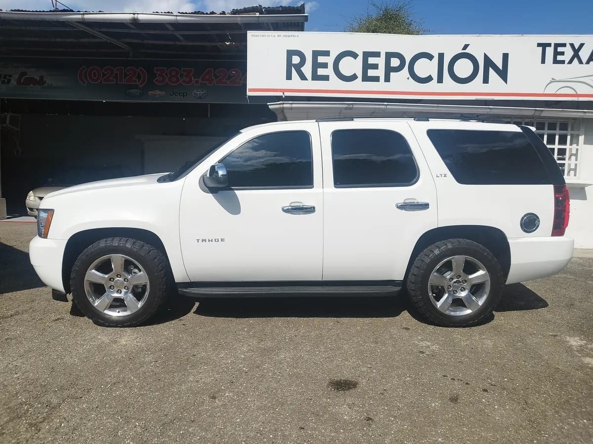 Chevrolet Tahoe Ltz 4x4 Automática 2013 Blanco