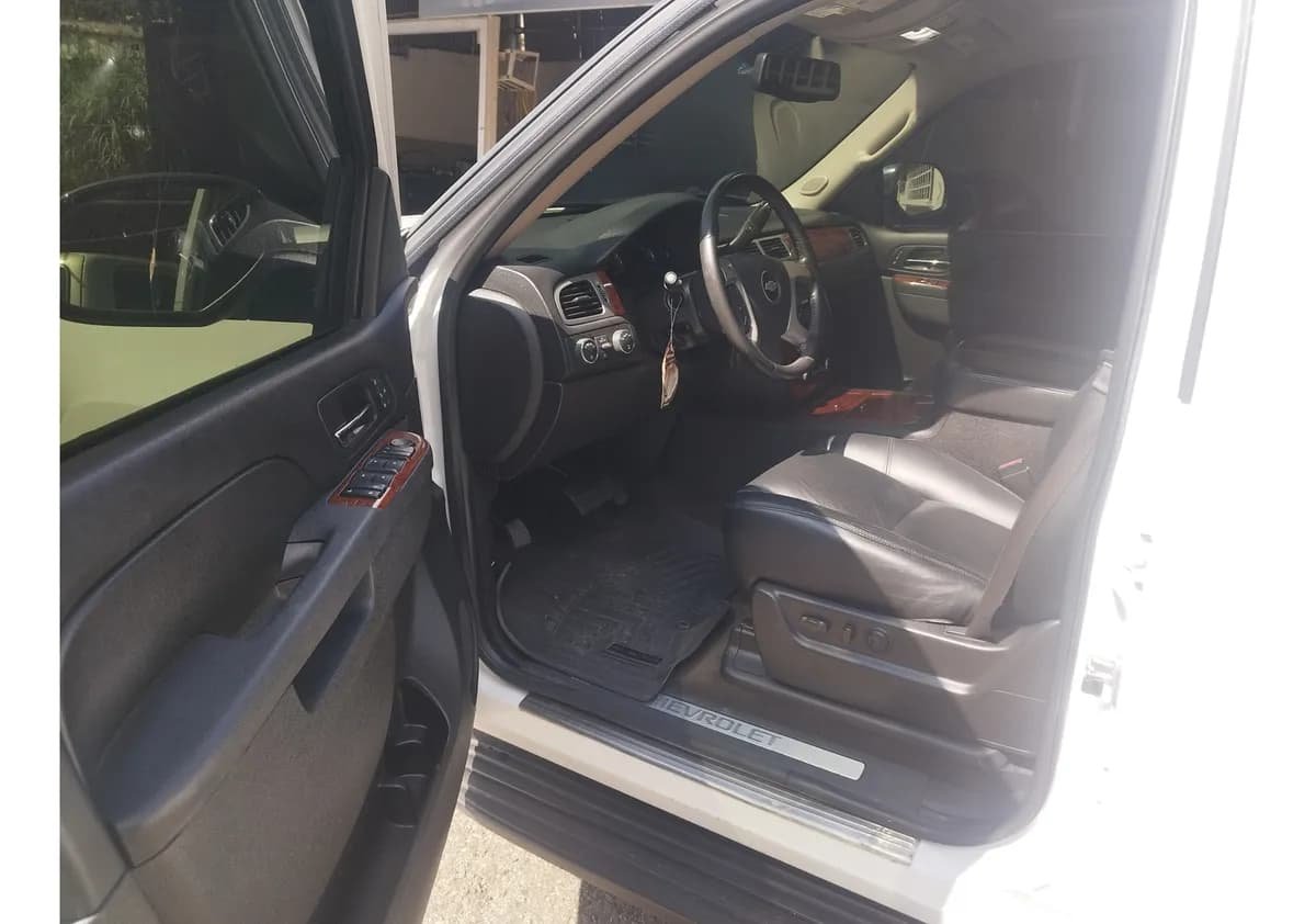 Chevrolet Tahoe Ltz 4x4 Automática 2013 Blanco
