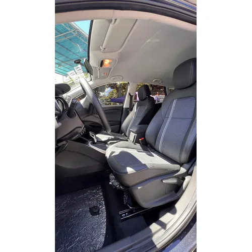 Chevrolet Tracker GL 2024 Gris Caracas