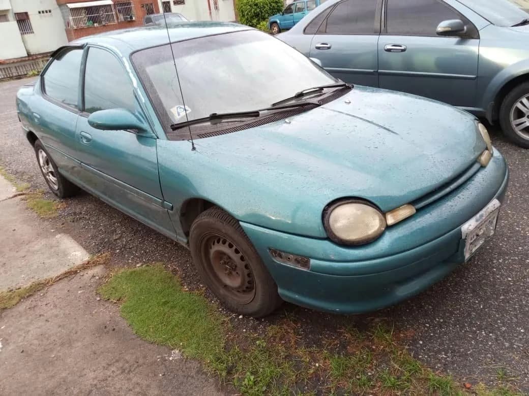 Chrysler Neon Automático 2000 verde