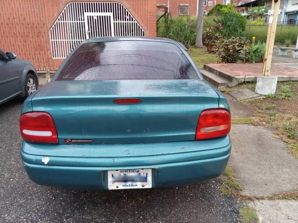 Chrysler Neon Automático 2000 verde