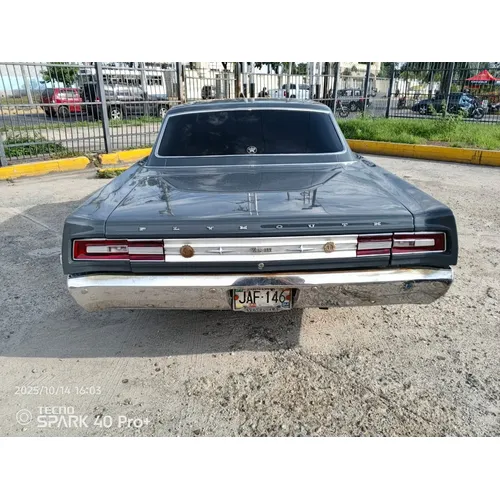 Chrysler plymouth 1968 Gris Maracay