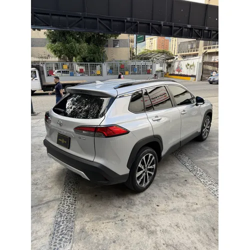 Toyota Corolla Cross 2023 Plateado Caracas