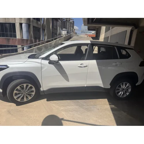 Toyota Corolla Cross 2025 Blanco Caracas