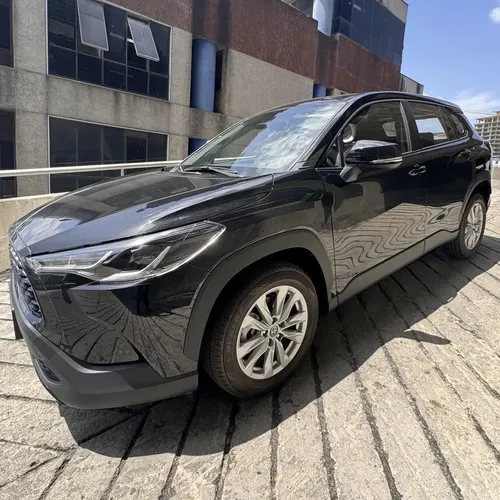 Toyota Corolla Cross 2025 Negro Caracas